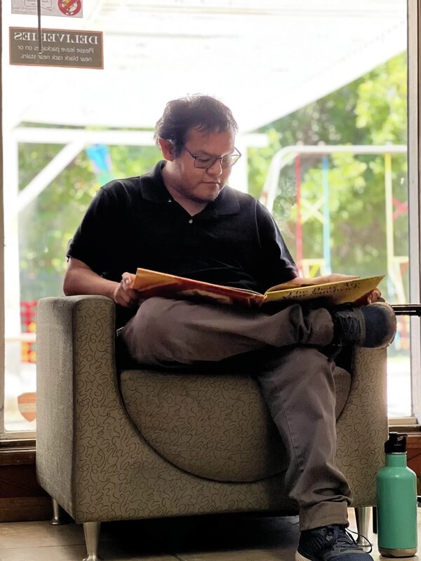 Group leisure activities at adult day program in Oceanside California